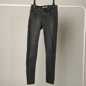Levi's 710 Super Skinny Jeans in Washed Black